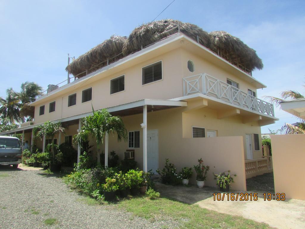 The Inn At Great Bay, Jamaica تريجر آيلاند بيتش المظهر الخارجي الصورة
